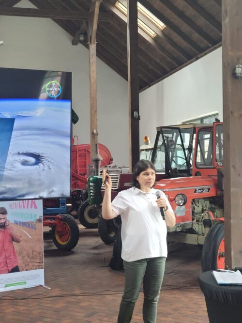 bayer, zboże, pole, ciągnik, zetor