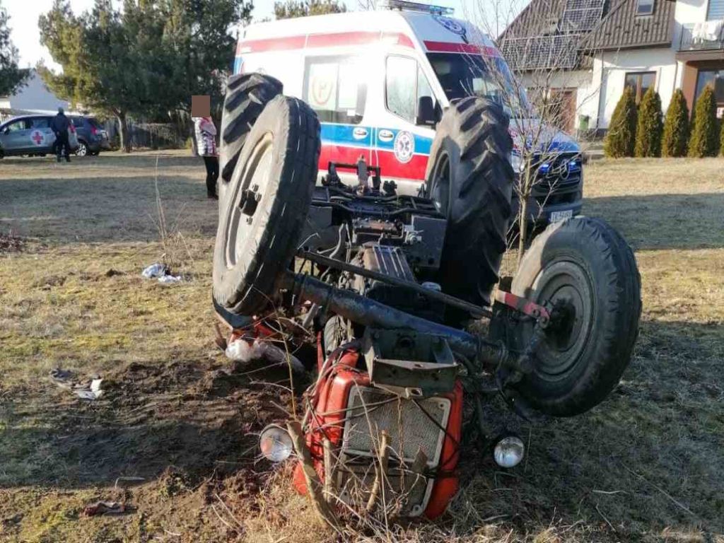 Krasne Potockie, Czajków Południowy, przewróoone traktory, KM PSP Nowy Sącz