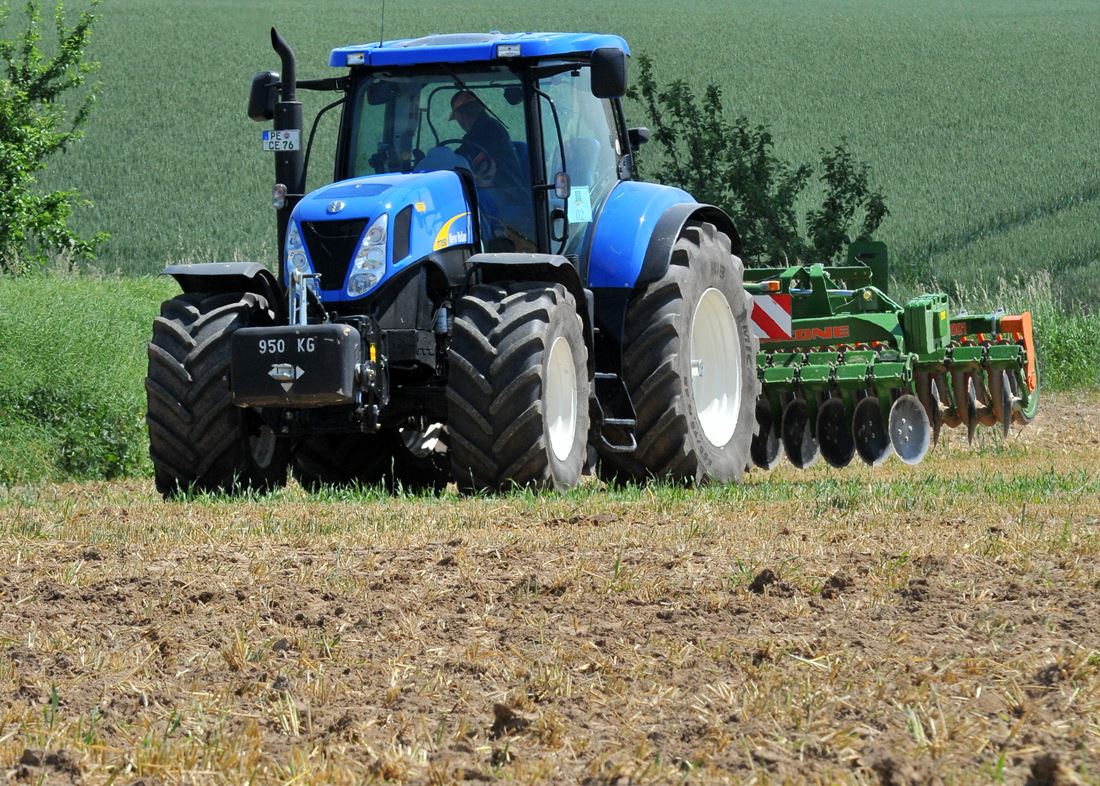 W 2014 roku spadły dochody rolników. Po 12 miesiącach spadek może wynieść w granicach 8-10 proc.