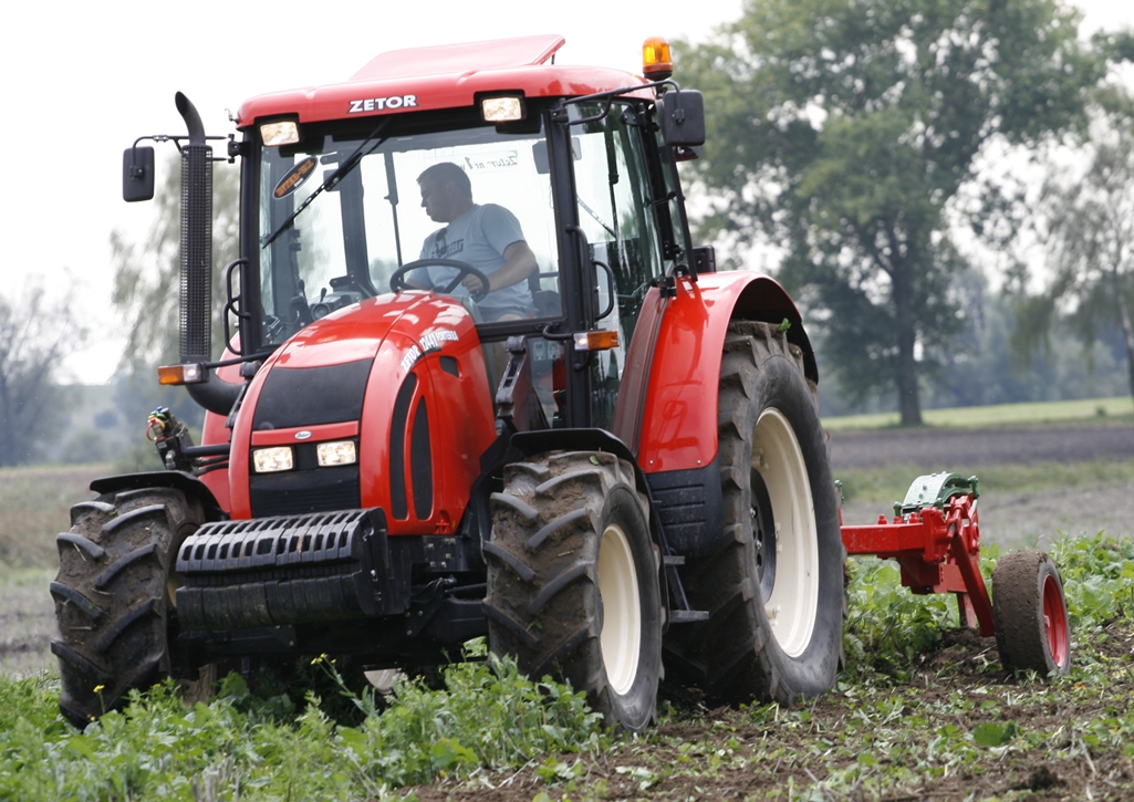 Zetor liderem sprzedaży ciągników w styczniu 2015 roku