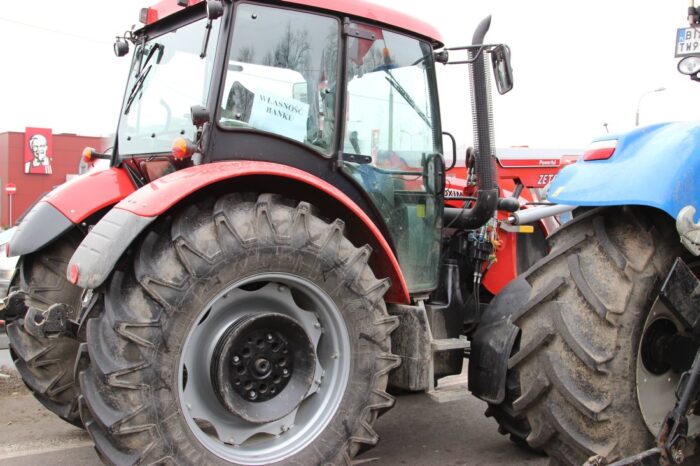 protesty rolników w Holandii, zarekwirowane traktory, Sieta van Keimpema