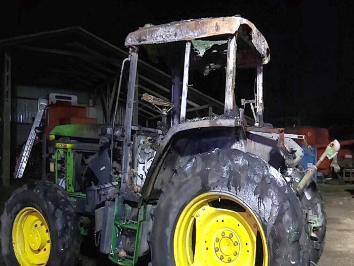 ciągnik, traktor, ogień, pożar