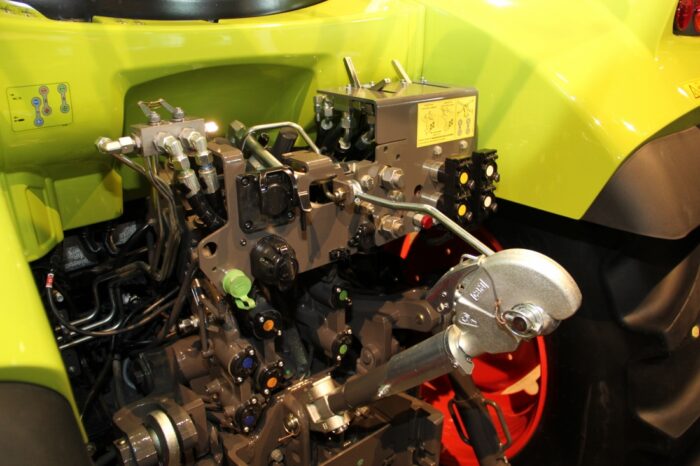 Claas Arion 500 i 600. Hydraulika mechaniczno-elektrohydrauliczna