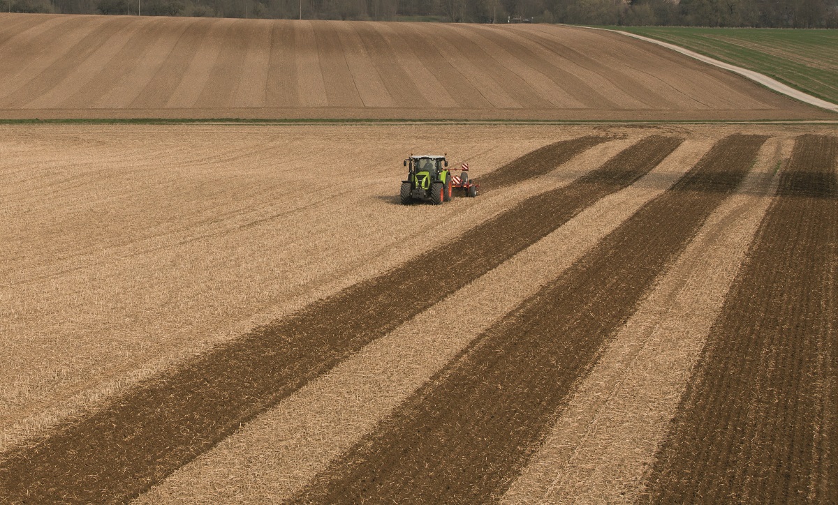Jazda automatyczna ciągnikiem Claas