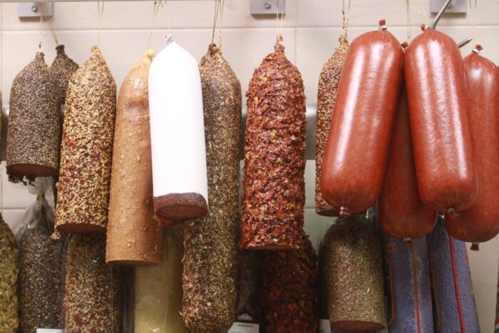 Do Polski - m.in. na promocję wędlin - trafi ponad 5 mln euro.