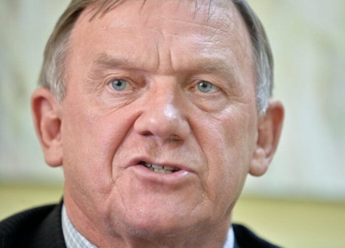 Władysław Serafin nie został odwołany za długi. Nadal jest szefem Kółek Rolniczych