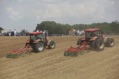 Ciągniki McCormick X60.40