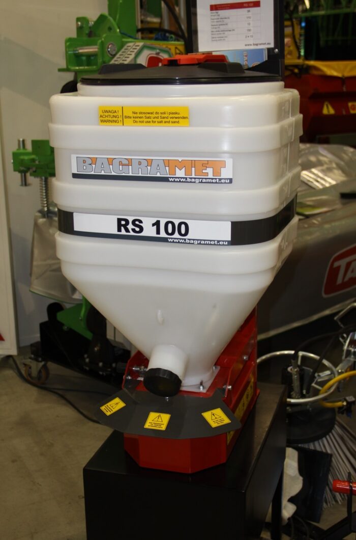 Rozsiewacz poplonów Bagramet z napędem elektrycznym