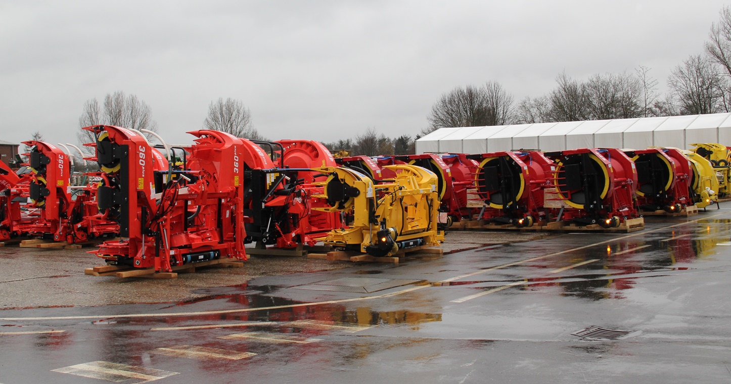 Pprzystawki Kemper do sieczkarni w róznych kolorach