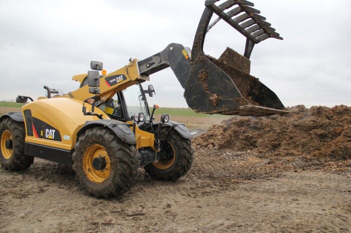 Ładowarka teleskopowa CAT TH 336C