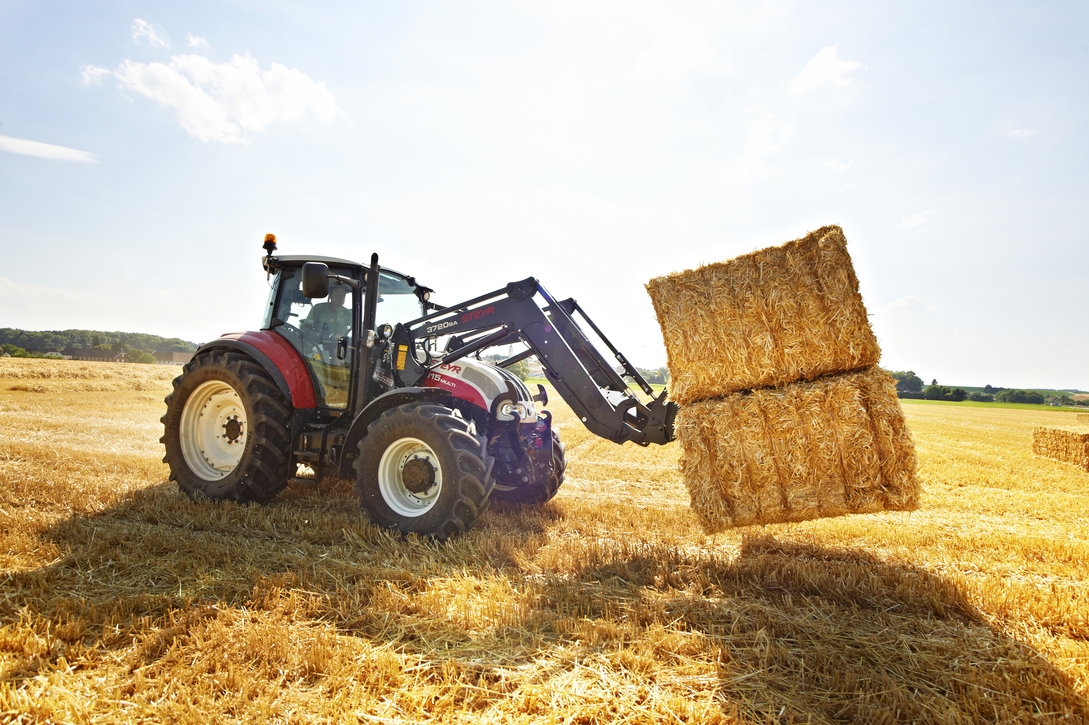 Steyr Multi 4115ET z ładowaczem SF3720