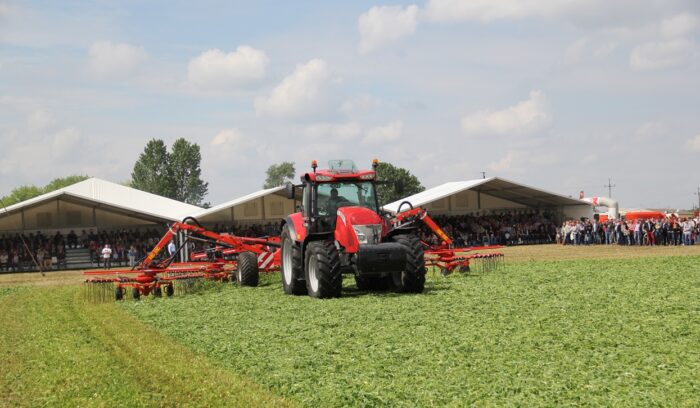 Kuhn GrassMaster