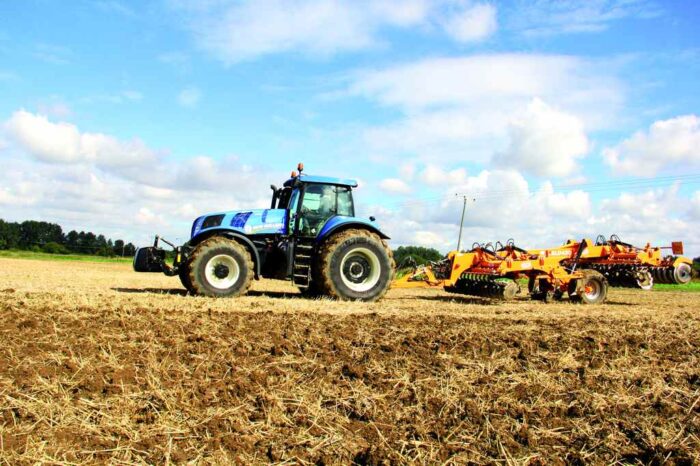 test ciągnika New Holland T8.420