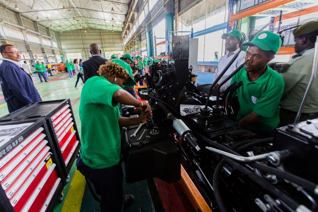 Ursus - montownia w Etiopii