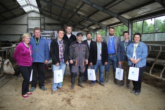 akademia zdrowej racicy, AZR, Rafał Kapica, Hoduj z Głową Bydło, De Heus