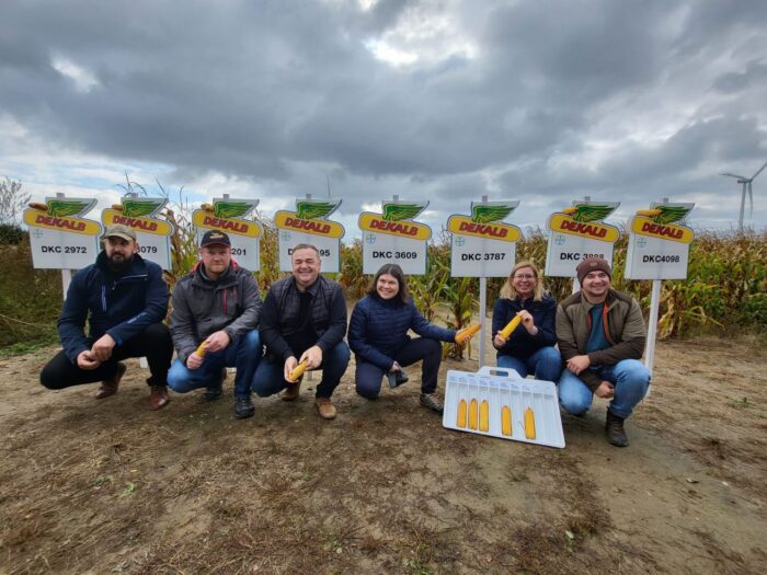 Bayer, Dekalb, DKC3719, DKC3513, DKC3418, BayerForwardFarming, Silo Extra, Stay-Green, Acceleron Seed Applied Solutions