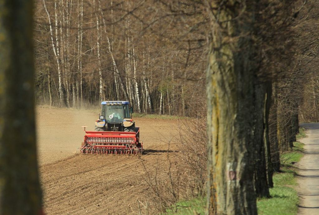 ustawa o ochronie gruntów rolnych i leśnych, sejomowa komisja rolnictwa, zakup ziemi