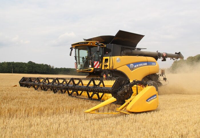 New Holland CR 10.90