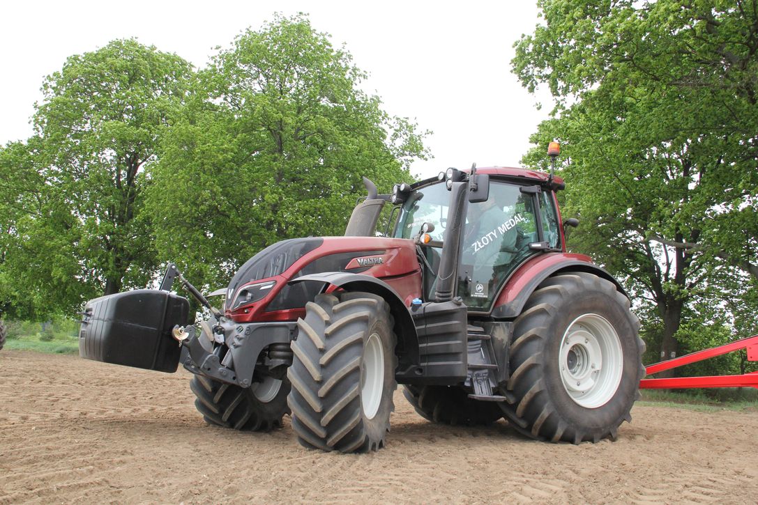 Valtra serii T4
