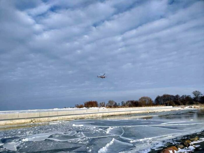 lód, kra, wędkarze, akcja ratunkowa