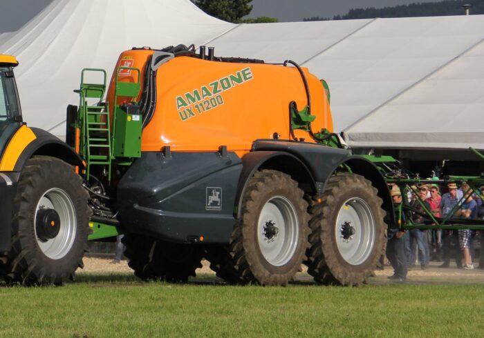 opryskiwacz Amazone UX 11200