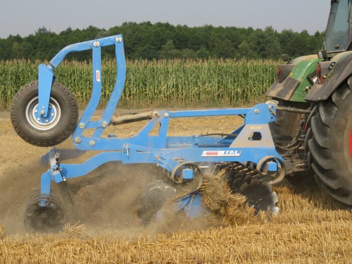 Agregat Mandam Tal-R