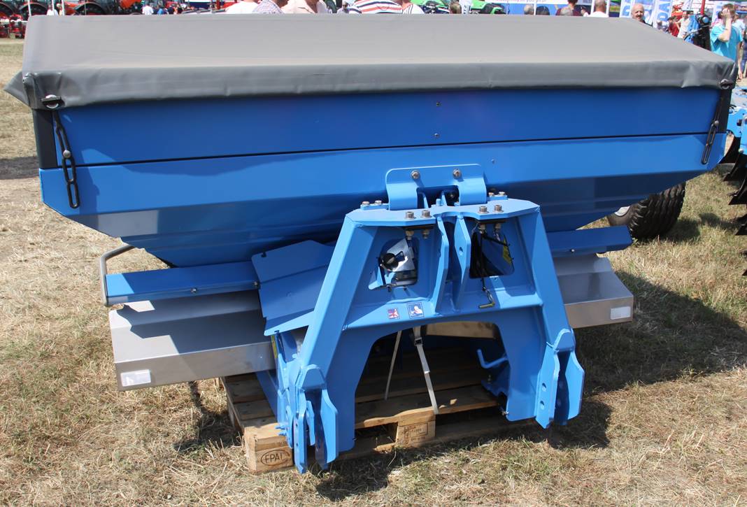 Rozsiewacz Rabe Adler DS 28 Vision _zawieszenie