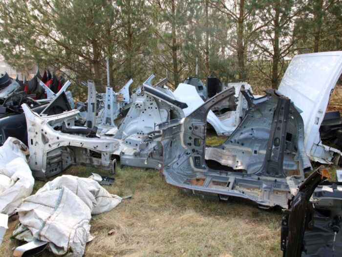 samochodowa dziupla w lesie, Gniewkowo, Izabella Drobniecka, KPP Inowrocław