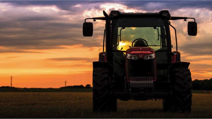 Massey Ferguson MF4700