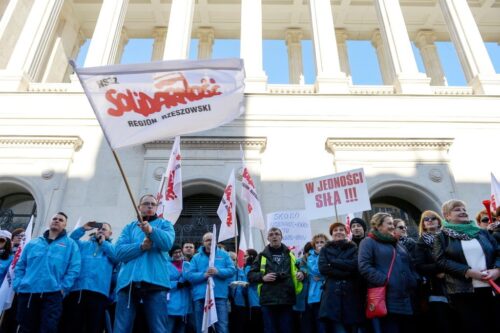 Agencja Restrukturyzacji i Modernizacji Rolnictwa, nszz solidarność, demonstracja przed ministerstwem