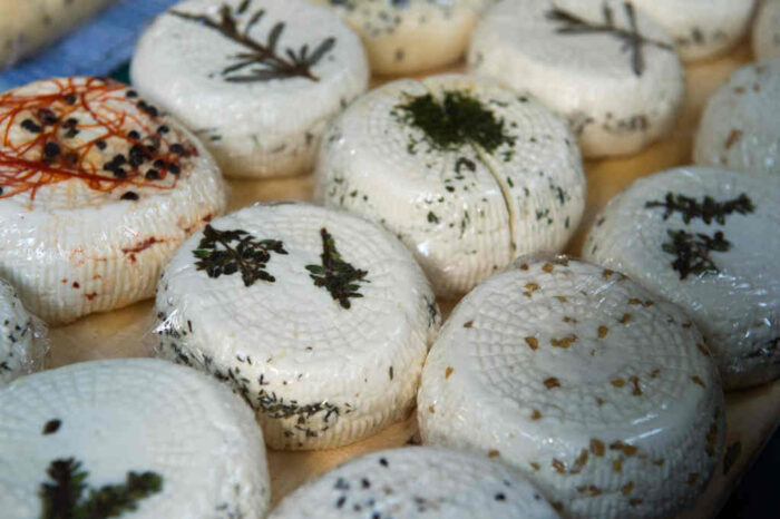 przetowry mleczarskie, produkty mleczarskie, ser, mleko, mleko w proszku