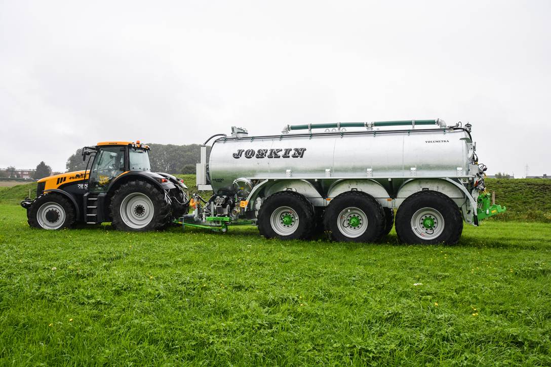 Wóz zasenizacyjny Joskin Volumetra