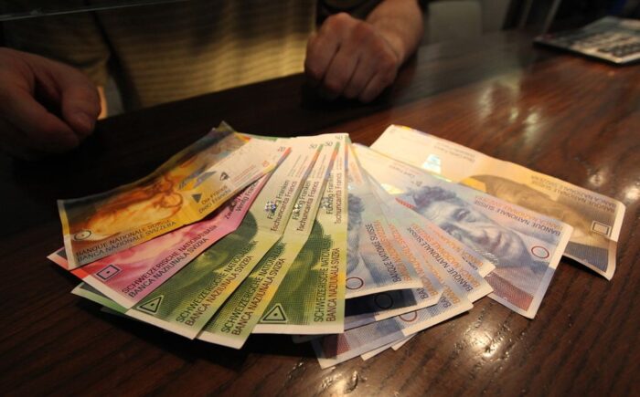 kredyt we frankach, narodowy bank polski, frankowicze