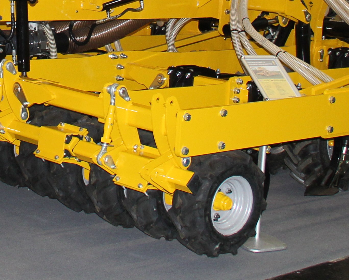 Claydon Hybrid T4