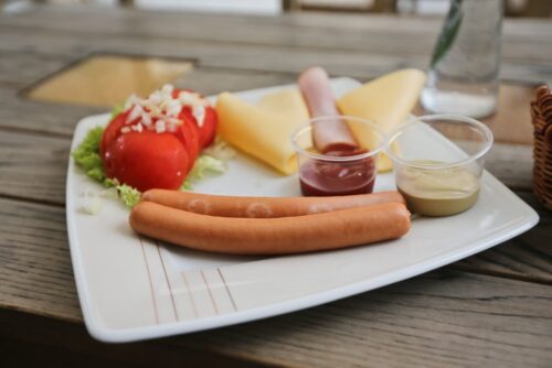 parówki, wędliny, przetwórstwo mięsa, hot-dog