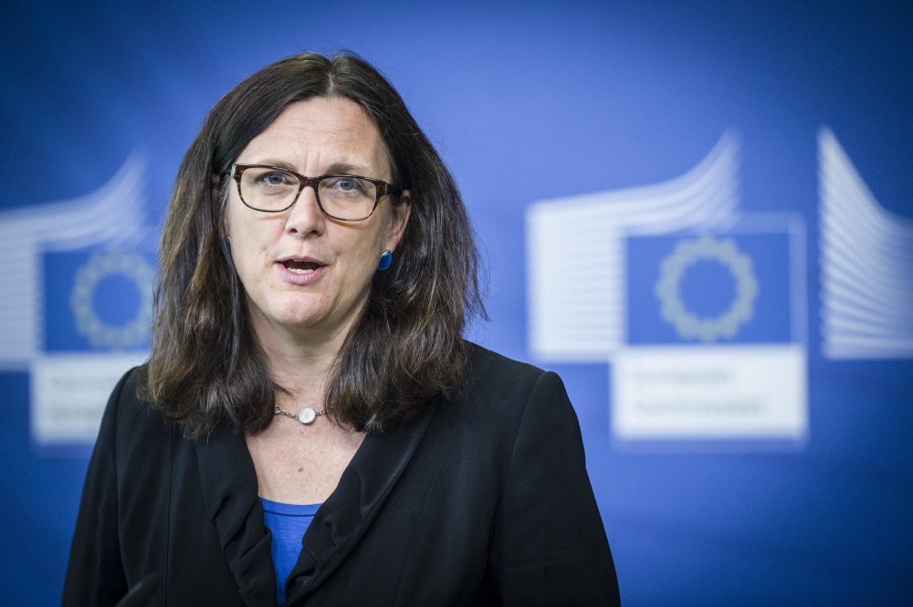 unijna komisarz ds. handlu, rosyjskie embargo dla ukrainy