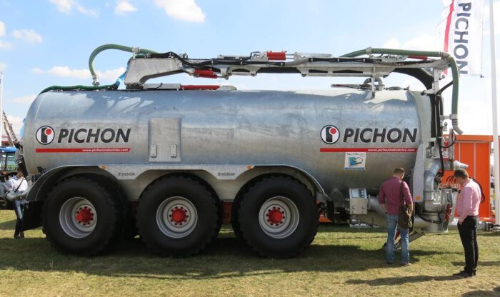 Wóz asenizacyjny Pichom TCI 30000