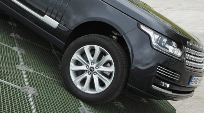 samochody, fabryka, Jaguar Land Rover, Słowacja, produkcja, praca, zatrudnienie