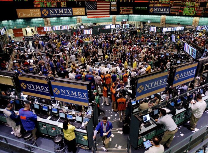 notowania ropy naftowej, giełda paliw NYMEX w Nowym Jorku, giełda paliw ICE Futures Europe w Londynie