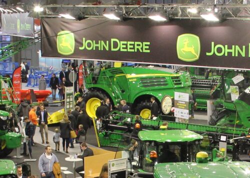 John Deere 8400