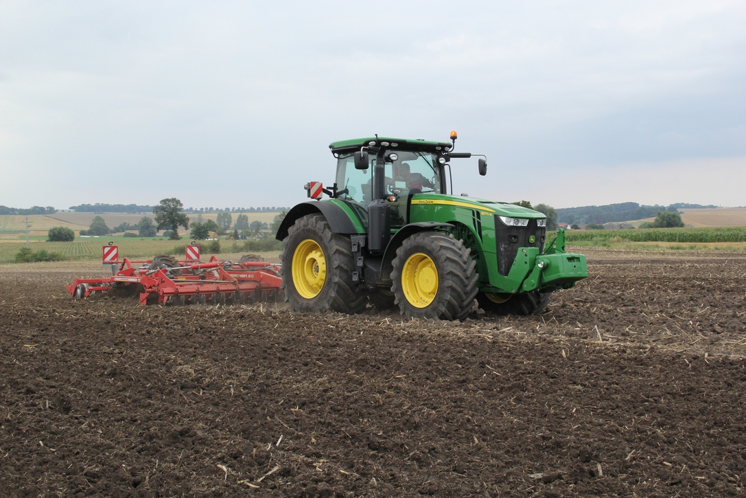 John Deere 8370R AutoPowr
