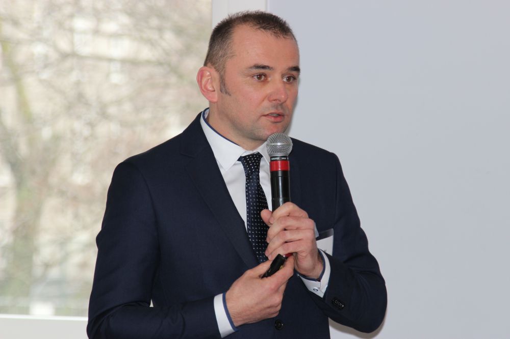 podróbki, podrobione środki ochrony rośliny, nielegalne pestycydy, PIORiN, PSOR, KAS,
