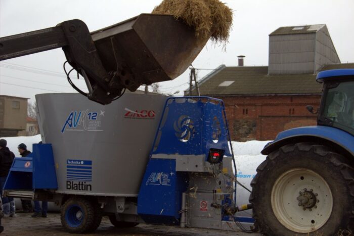 test wozów paszowych, Blattin, TMR