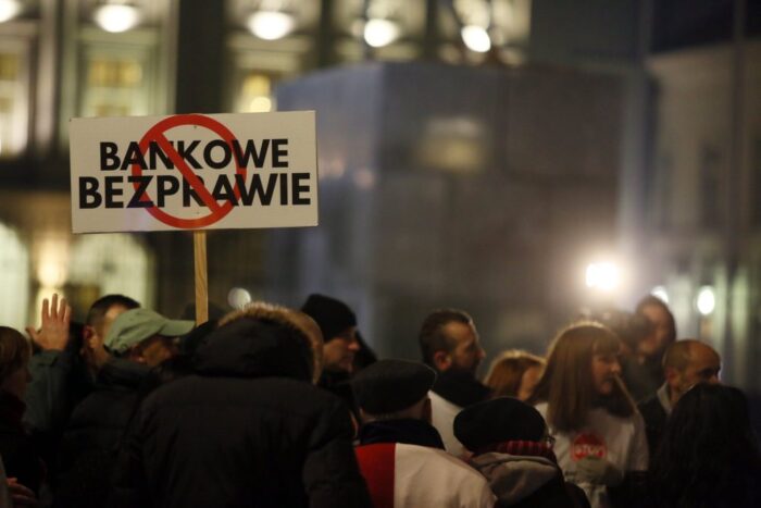 Łukasz Dajnowicz, Komisja Nadzoru Finansowego, frankowicze, mariusz zając