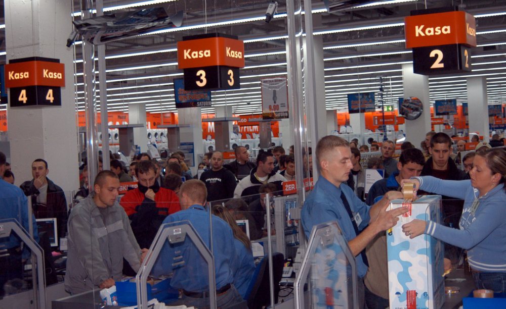 Podatek od hipermarketów, paweł szałamacha, ministerstwo finansów