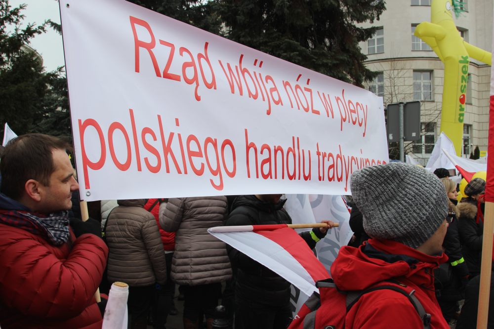ustawa, podatki, rząd, PiS, handlowcy, protest, Sejm, Lewiatan