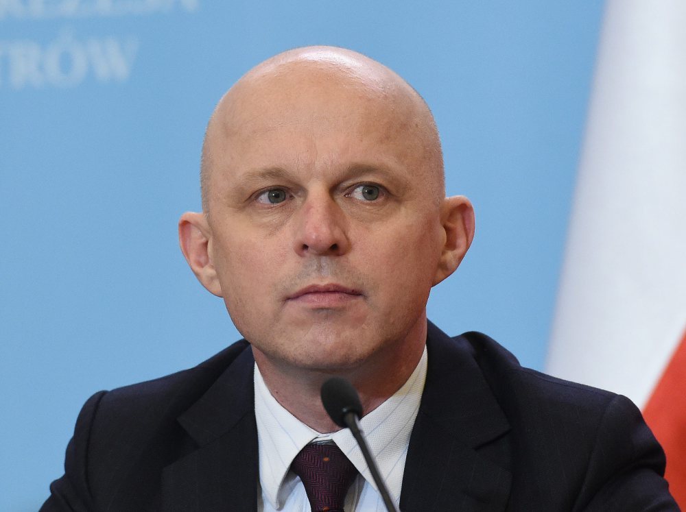 paweł szaamacha, komisja europejska, Valdis Dombrovskis, Pierre Moscovici