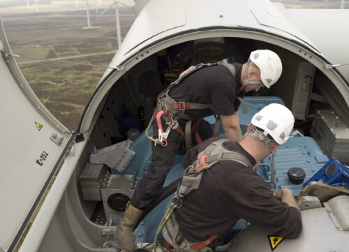 elektrownia wiatrowa, mikroinstalacja, odległość wiatraków od zabudowań, urząd dozoru technicznego