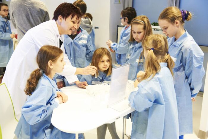 Jedno ze szkoleń prowadzonych przez ekspertów Bayera