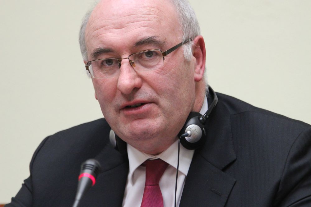 Phil Hogan, Krzysztof Jurgiel, Sejm, Senat, mleko, wieprzowina, kryzys, Komisja Europejska, MRiRW